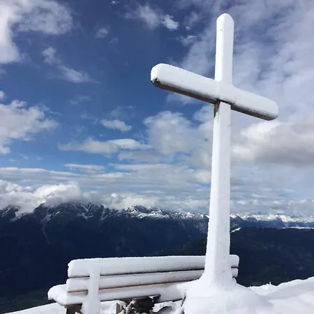 Schusternagele Apartamento *