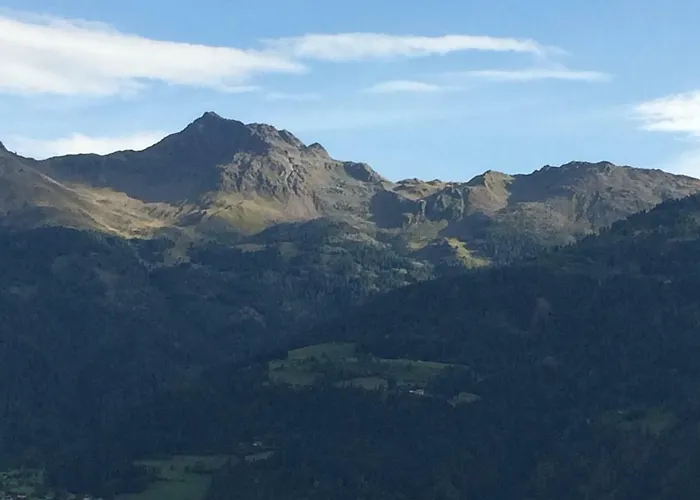 Schusternagele Lejlighed